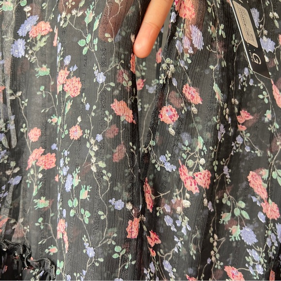 NWT/T.I.M.I.N.G floral sheer blouse/large - Picture 6 of 10